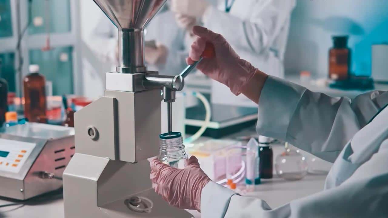 Guarda il video: Perché la salute è anche economia e la sfida dell'innovazione accessibile
