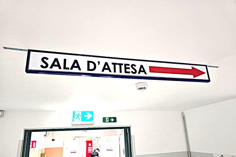Sala d'attesa nell'ospedale